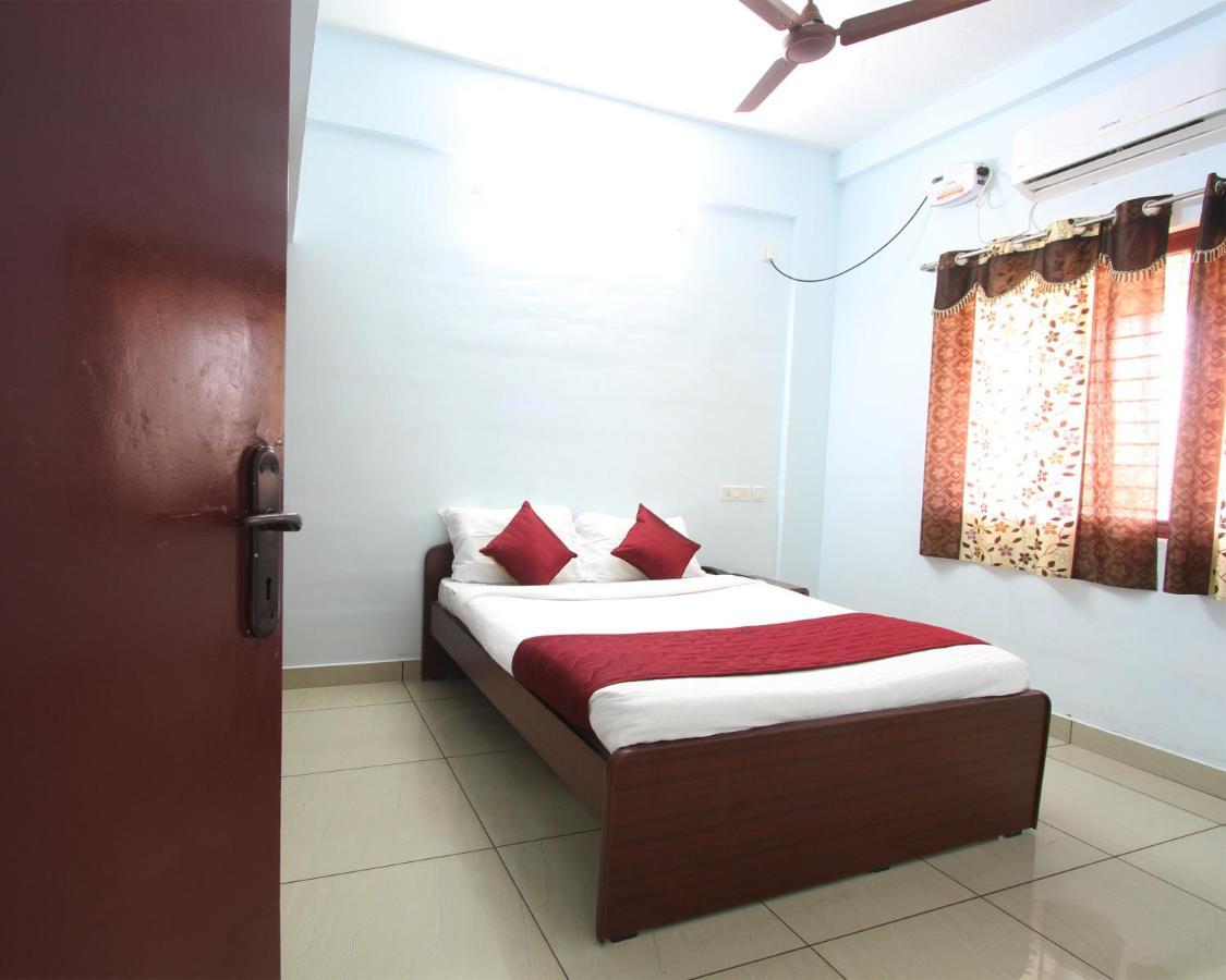 Lakshana Service Apartment - Big Temple Tańdźawur Zewnętrze zdjęcie