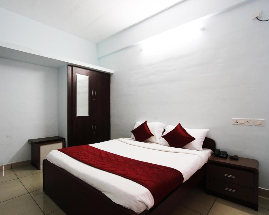 Lakshana Service Apartment - Big Temple Tańdźawur Zewnętrze zdjęcie