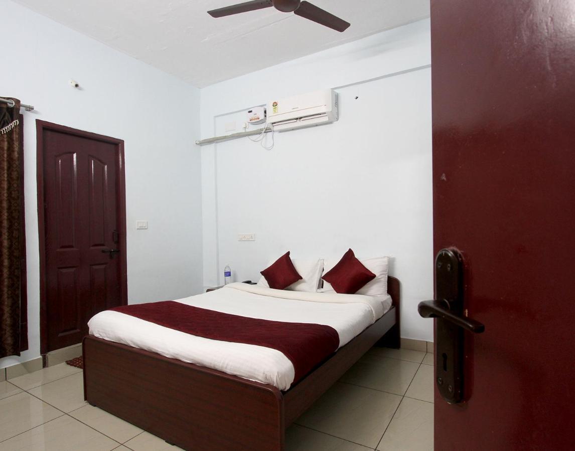 Lakshana Service Apartment - Big Temple Tańdźawur Zewnętrze zdjęcie