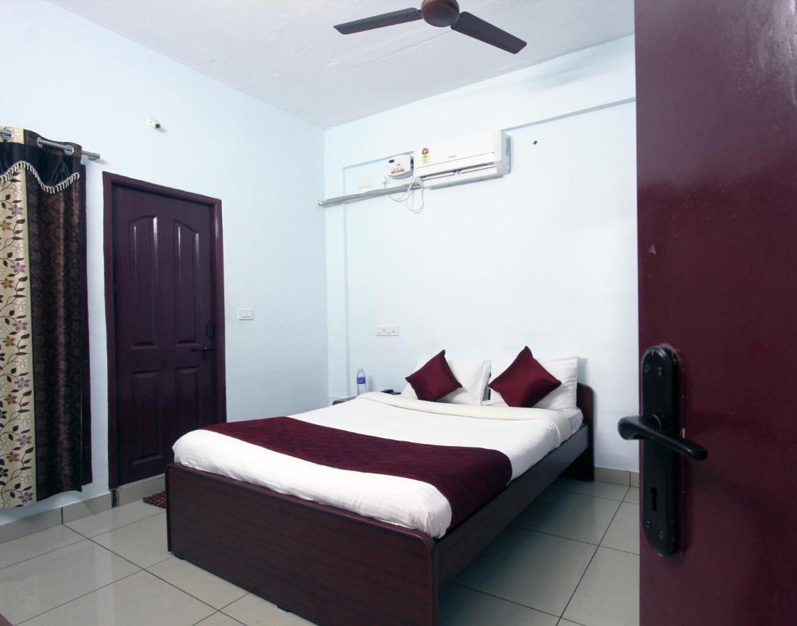 Lakshana Service Apartment - Big Temple Tańdźawur Zewnętrze zdjęcie