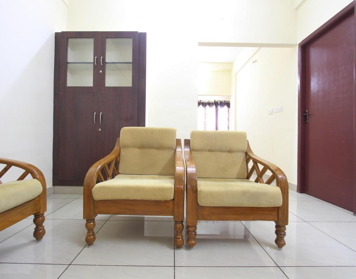 Lakshana Service Apartment - Big Temple Tańdźawur Zewnętrze zdjęcie