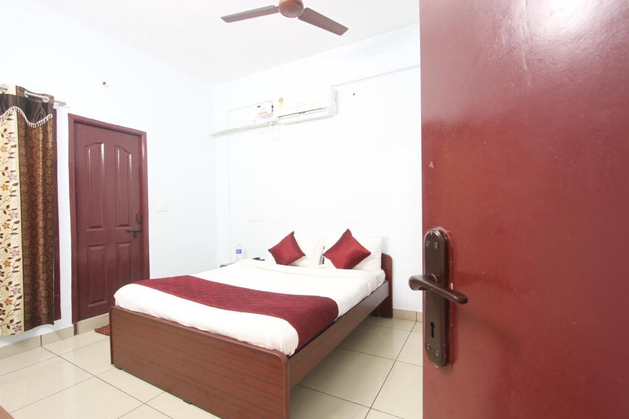 Lakshana Service Apartment - Big Temple Tańdźawur Zewnętrze zdjęcie