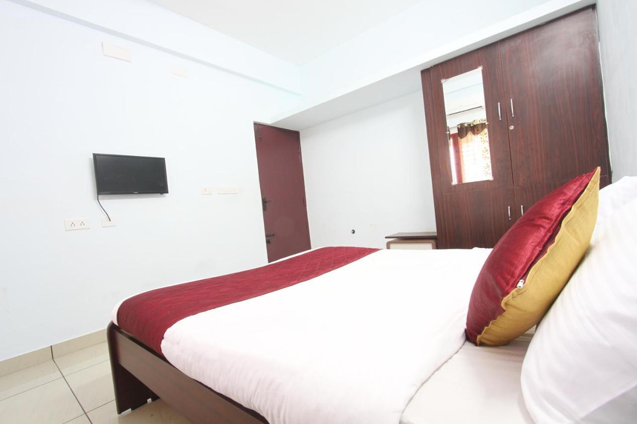 Lakshana Service Apartment - Big Temple Tańdźawur Zewnętrze zdjęcie