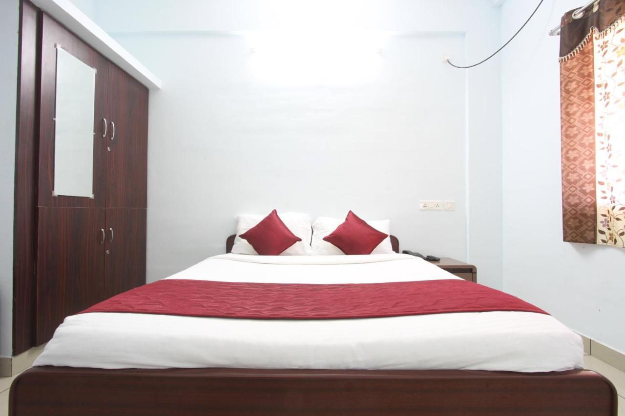 Lakshana Service Apartment - Big Temple Tańdźawur Zewnętrze zdjęcie